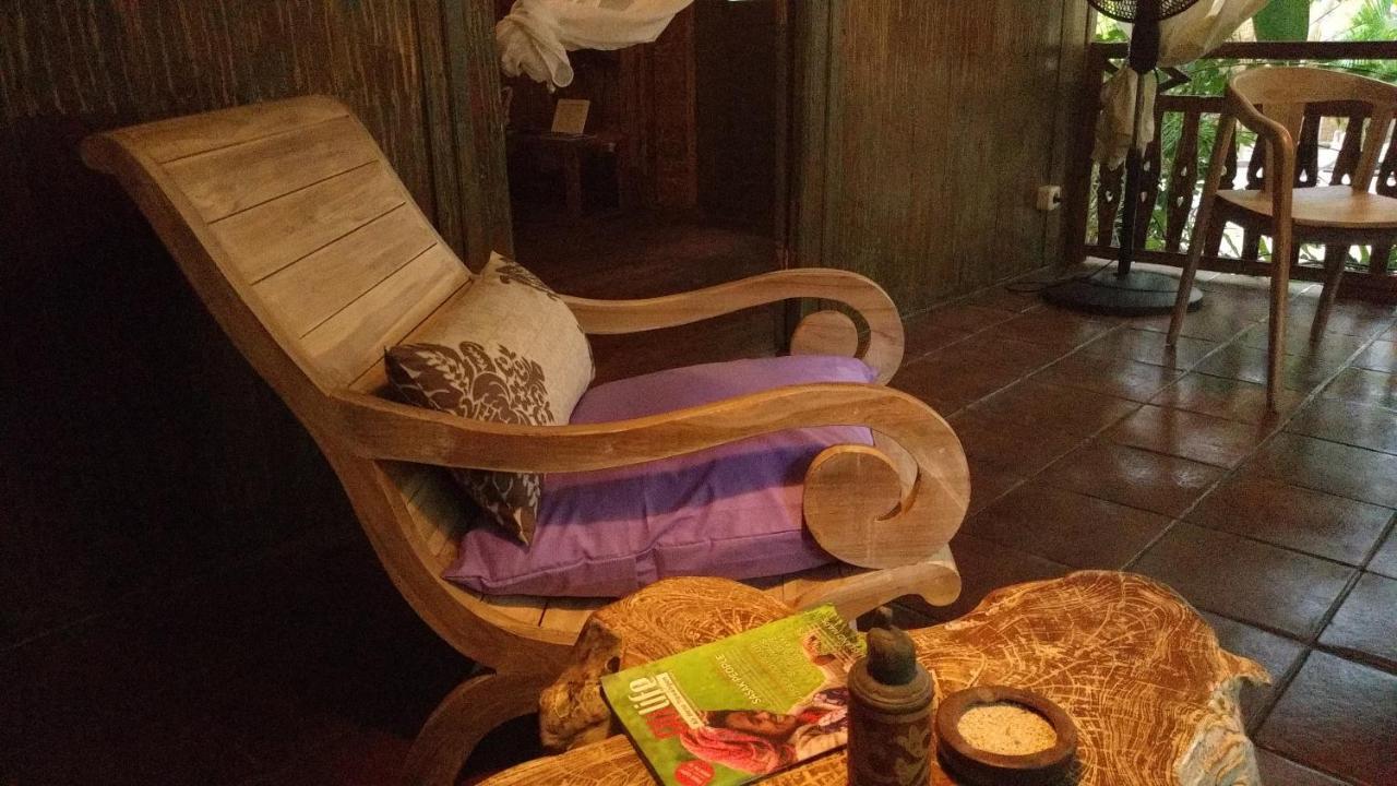 Villas Light House - Eco-Traditional Joglo Gili Trawangan Bagian luar foto