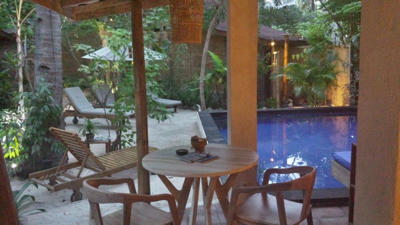 Villas Light House - Eco-Traditional Joglo Gili Trawangan Bagian luar foto