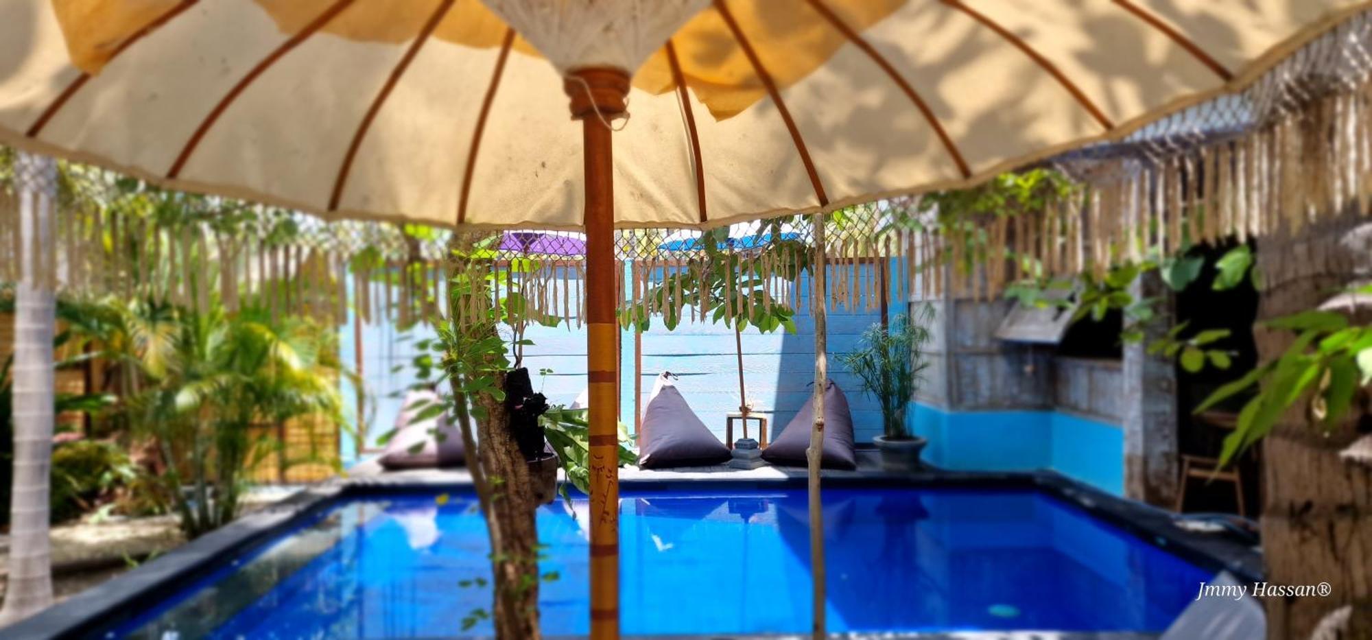 Villas Light House - Eco-Traditional Joglo Gili Trawangan Bagian luar foto