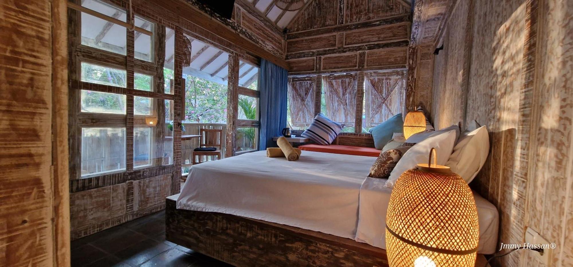 Villas Light House - Eco-Traditional Joglo Gili Trawangan Bagian luar foto