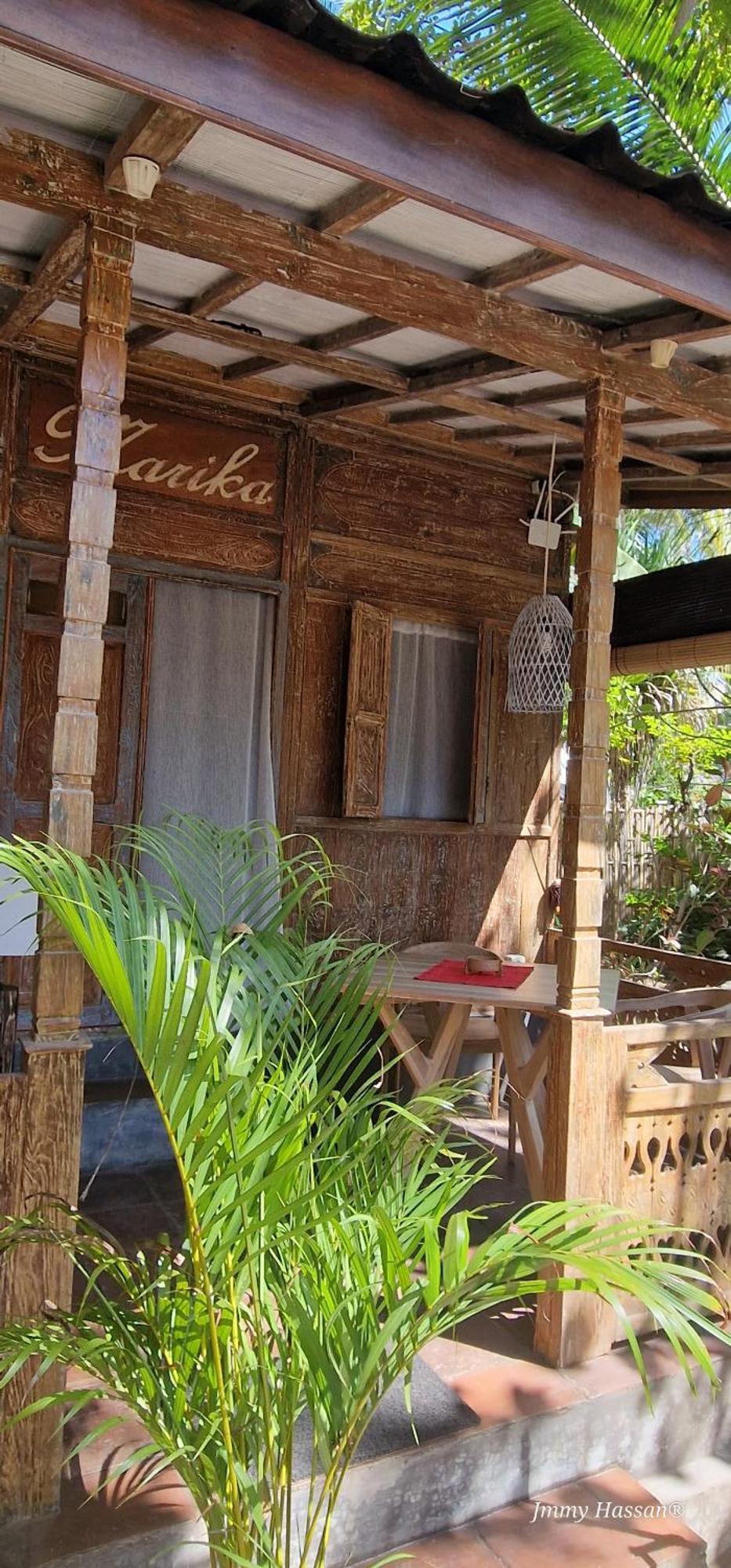 Villas Light House - Eco-Traditional Joglo Gili Trawangan Bagian luar foto